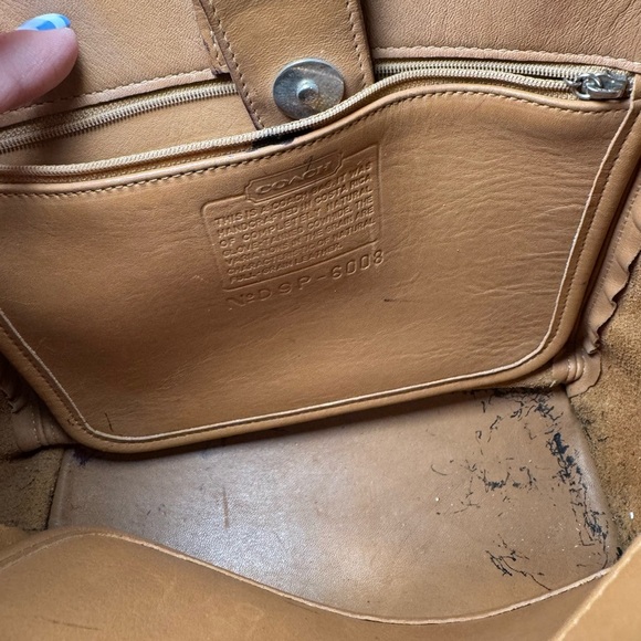 Vintage coach Tan Leather Shoulder Bag - Picture 4 of 5